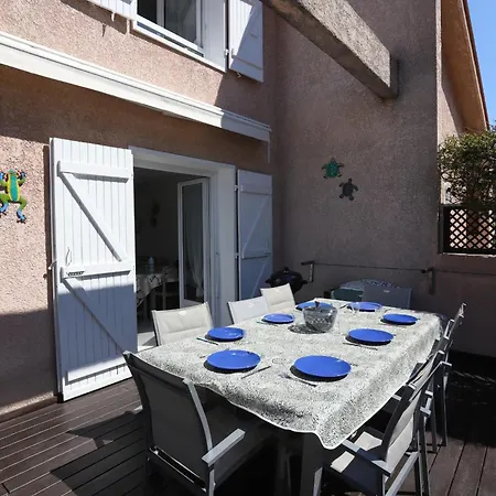 Belle Maison 6 Pers Au Port De St Cyprien Holiday home